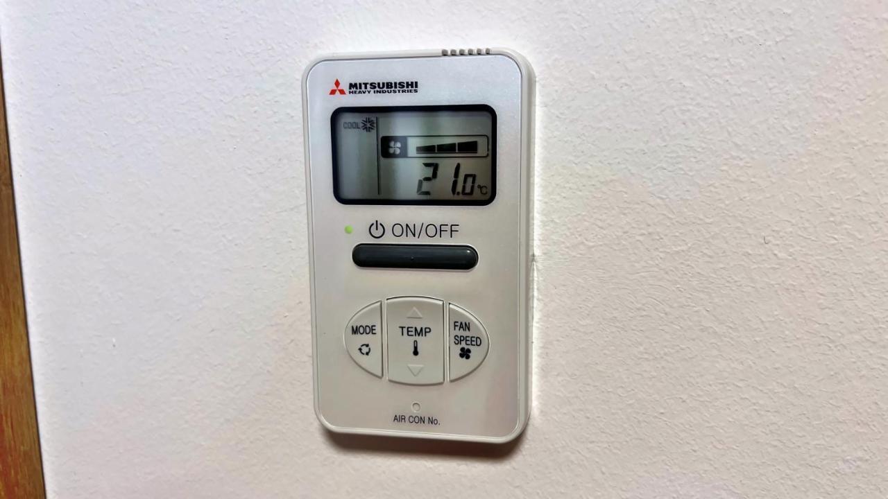 סלינגסטדט Hotel Zu Den Drei Kronen מראה חיצוני תמונה
